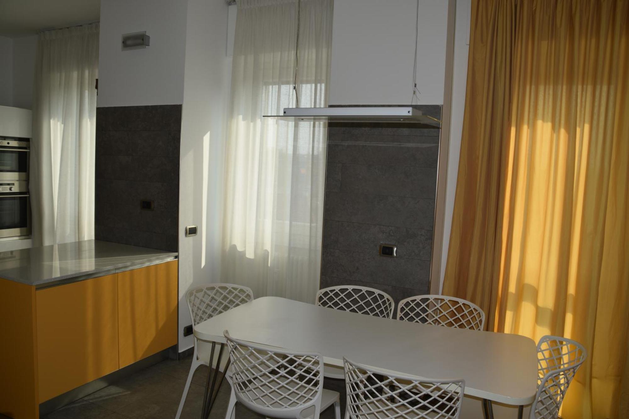 Mocenigo4 Lägenhet Milano Exteriör bild