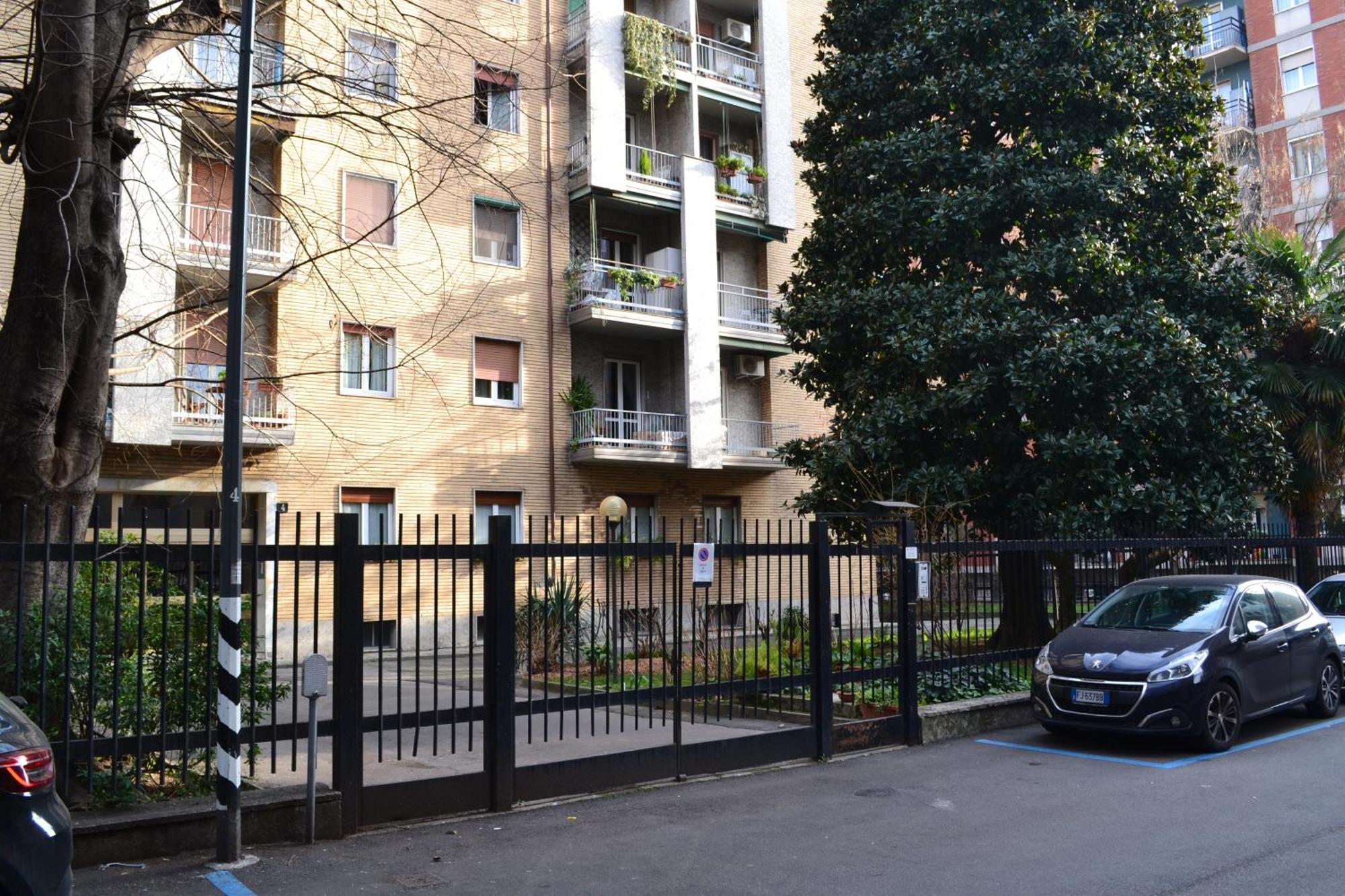 Mocenigo4 Lägenhet Milano Exteriör bild